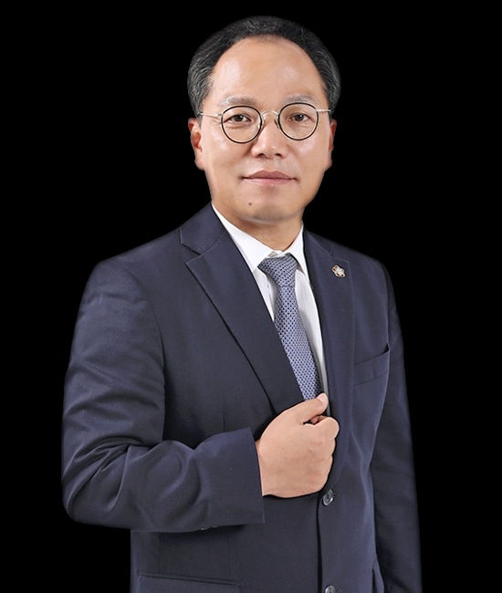 부산변호사 정재봉